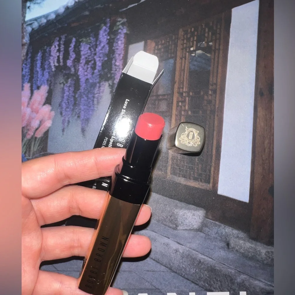 Bobbi Brown Luxe Lipstick ~ Claret (04) ~ NEW in box!